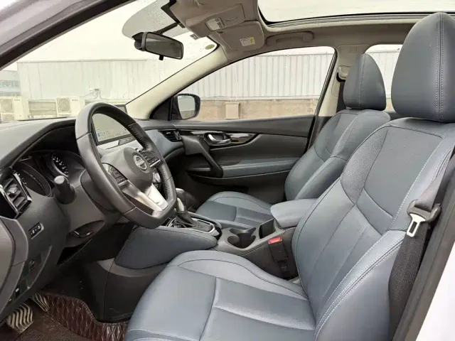 Nissan Qashqai — Фото автомобиля 12