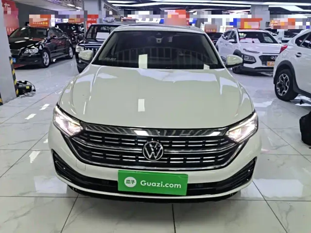 Volkswagen Sagitar — Фото автомобиля 2