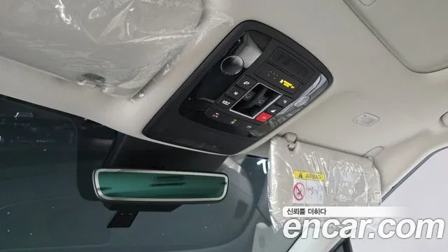 Kia Canival Carnival 4 поколение Бензин 7 мест Signature — Фото автомобиля 28