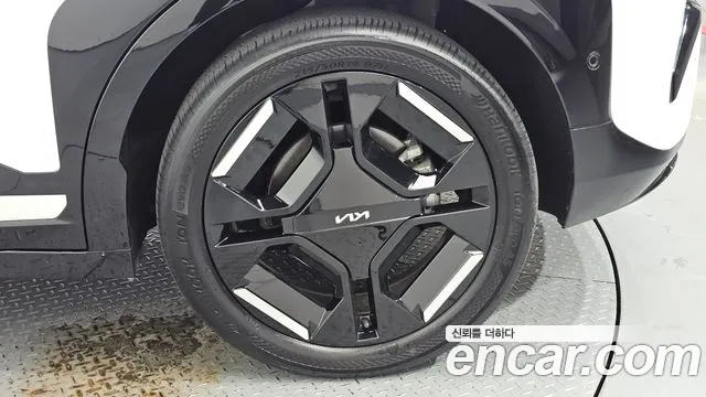 Kia EV3 — Фото автомобиля 17