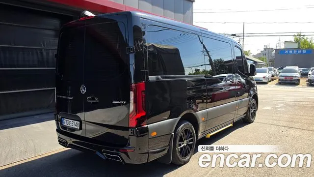 Mercedes-Benz Sprinter — Фото автомобиля 2