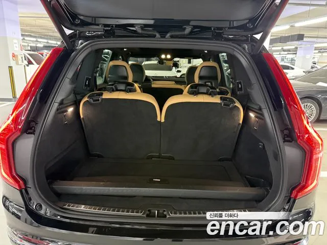 Volvo XC90 Generation 2 — Фото автомобиля 19