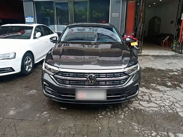 Volkswagen Sagitar — Фото автомобиля 2