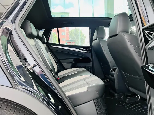 Volkswagen ID.4 Crozz — Фото автомобиля 17