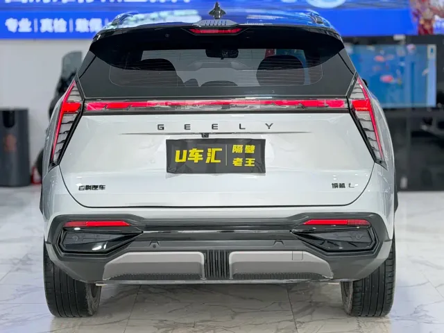 Geely Boyue L — Фото автомобиля 8