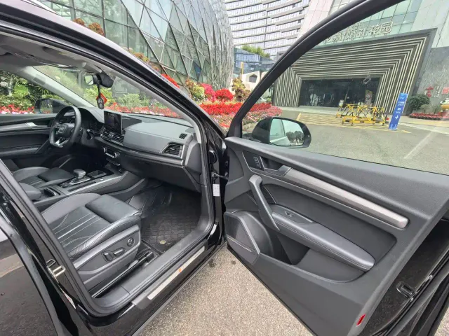 Audi Audi Q5L 2022 45T Luxury Dynamic — Фото автомобиля 8