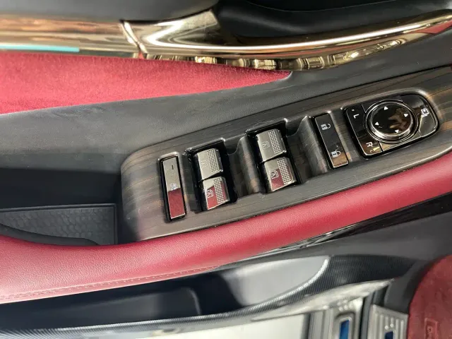 GAC Trumpchi M8 — Фото автомобиля 10