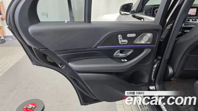 Mercedes-Benz GLE-Class — Фото автомобиля 22