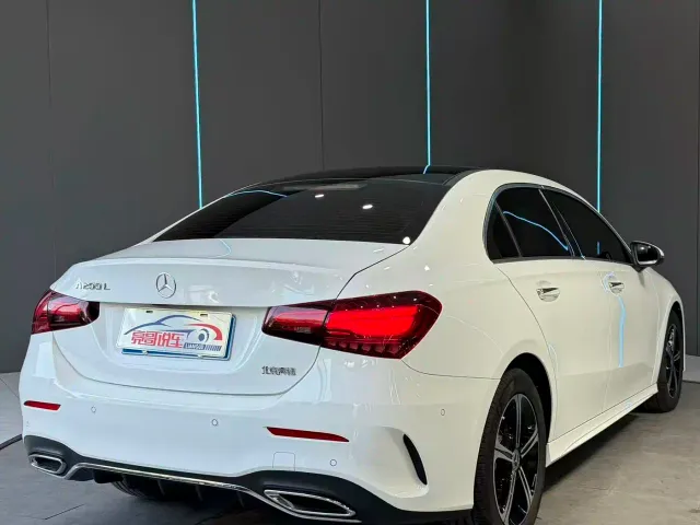 Mercedes-Benz A-Class — Фото автомобиля 6
