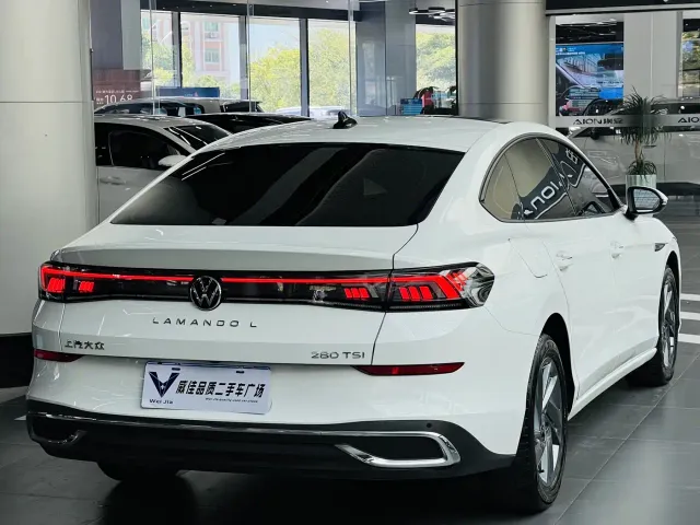 Volkswagen Lamando — Фото автомобиля 7