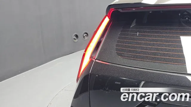 Kia Niro Niro (New) — Фото автомобиля 8