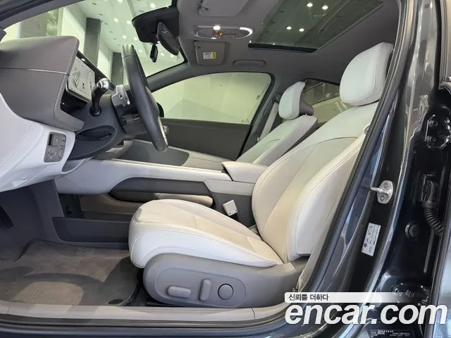 Hyundai Ioniq 6 — Фото автомобиля 9