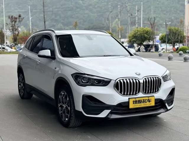 BMW X1 — Фото автомобиля 3