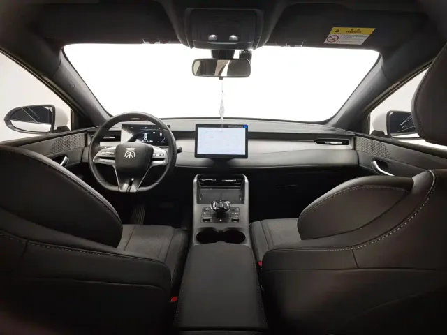 BYD Qin PLUS — Фото автомобиля 18