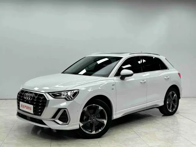 Audi Q3 — Фото автомобиля 2
