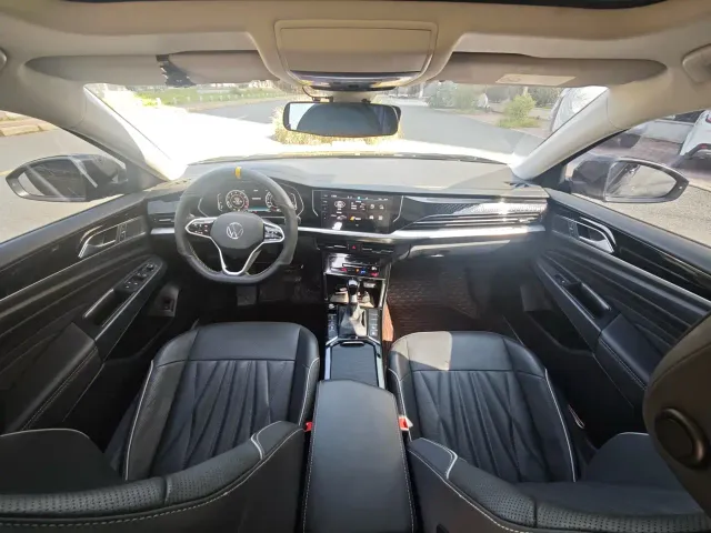 Volkswagen Passat — Фото автомобиля 8