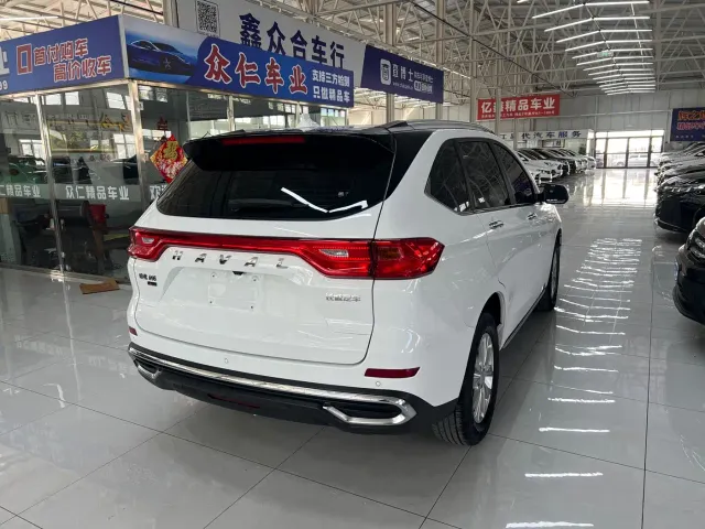 Haval M6 — Фото автомобиля 9