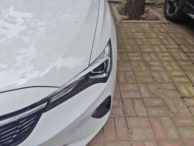 Buick Verano — Фото автомобиля 5