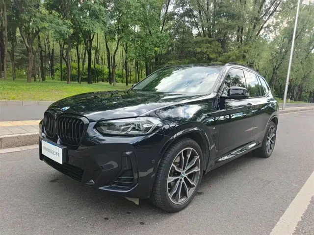 Фотография автомобиля — BMW X3