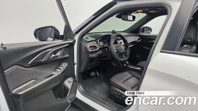ChevroletGMDaewoo Trailblazer Trailblazer 1.3 турбо 4WD — Фото автомобиля 10