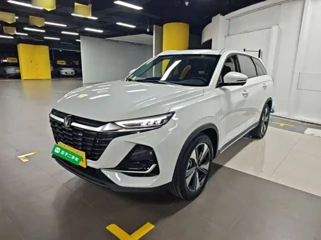 Фотография автомобиля — Changan CS75