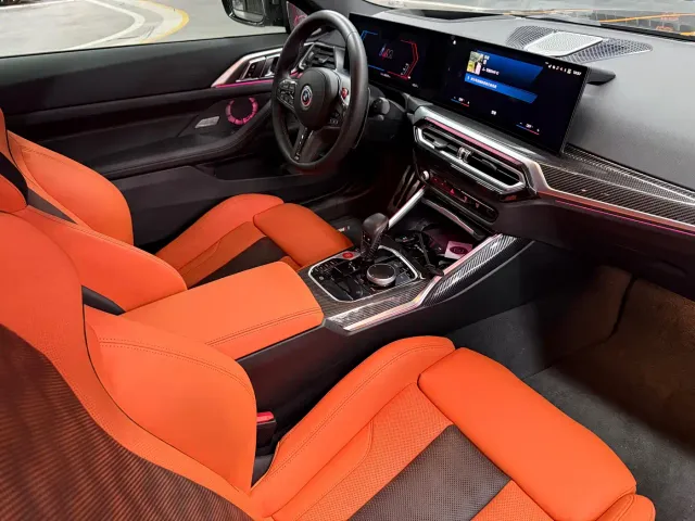 BMW M4 — Фото автомобиля 10