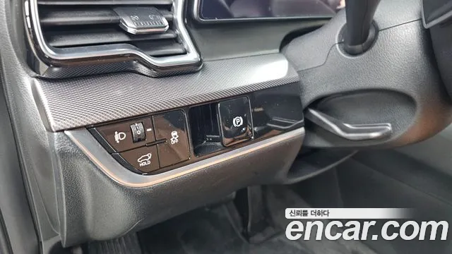 Kia Sportage Sportage 5-е поколение Бензин 1.6 турбо 2WD — Фото автомобиля 20
