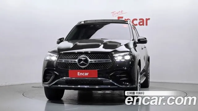 Mercedes-Benz GLE-Class — Фото автомобиля 3