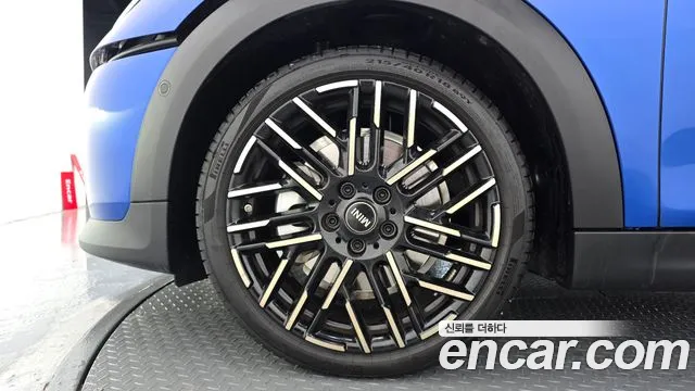 MINI Cooper 4th Gen — Фото автомобиля 5