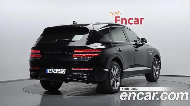 Genesis GV80 — Фото автомобиля 2
