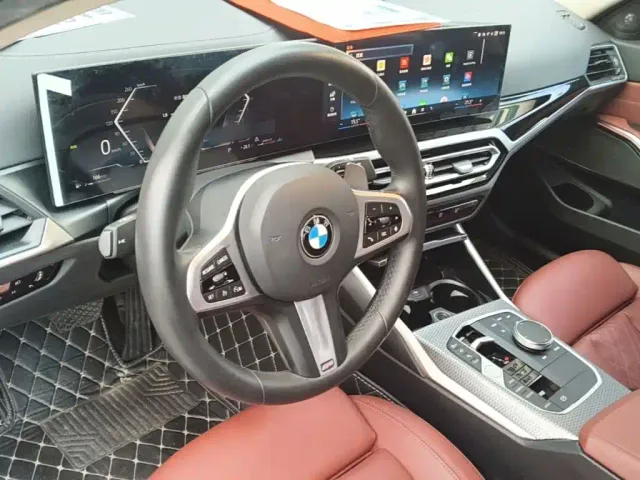 BMW 3 Series — Фото автомобиля 10