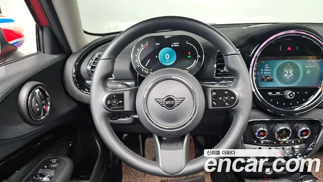 MINI Clubman — Фото автомобиля 12