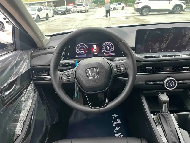 Honda Inspire — Фото автомобиля 9