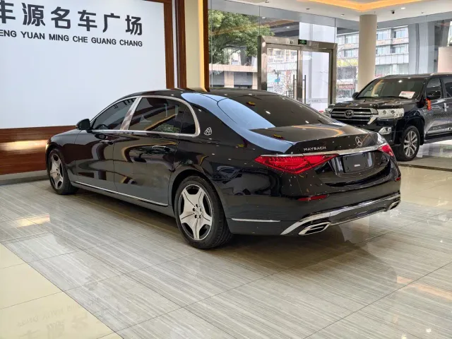 Mercedes-Benz Maybach S-Class — Фото автомобиля 29