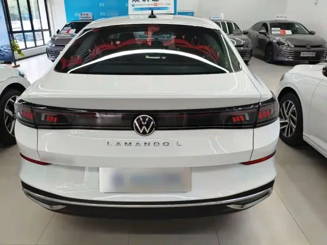 Volkswagen Lamando — Фото автомобиля 5
