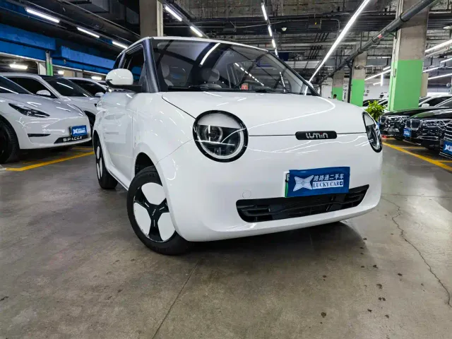 Changan Lumin — Фото автомобиля 3