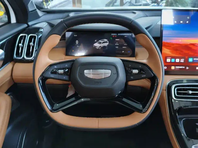 Geely Boyue L — Фото автомобиля 15