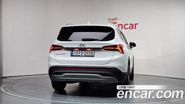 Hyundai Santafe Новый Santa Fe Дизель 2.2 2WD — Фото автомобиля 4
