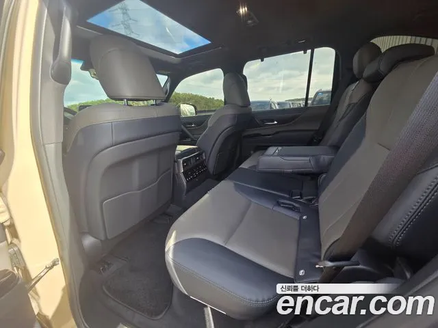 Lexus LX — Фото автомобиля 8