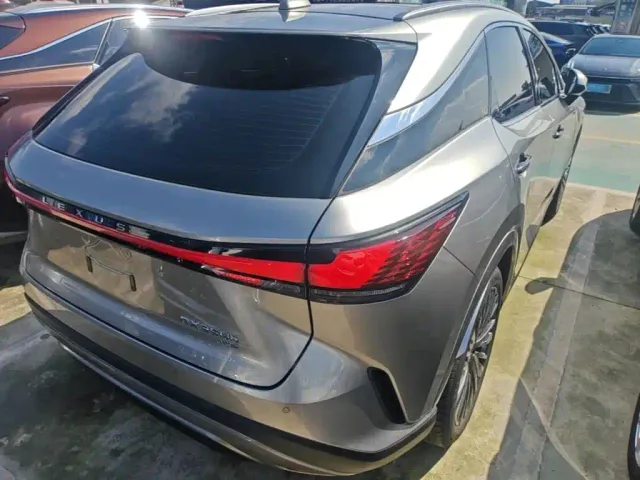 Lexus RX — Фото автомобиля 6
