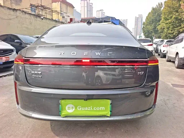 Roewe M7 DMH — Фото автомобиля 5