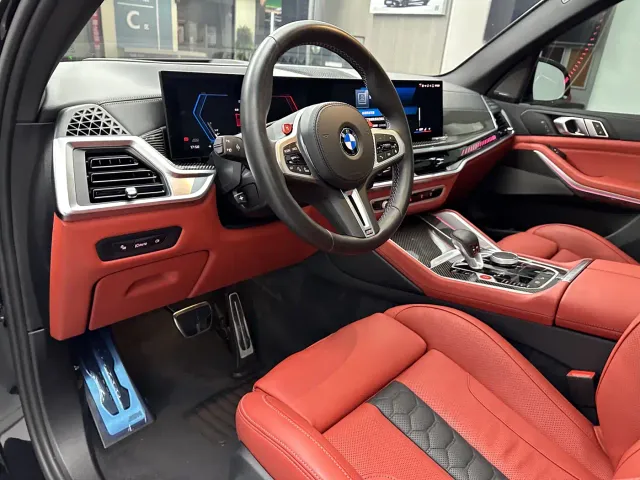 BMW X5 M — Фото автомобиля 12