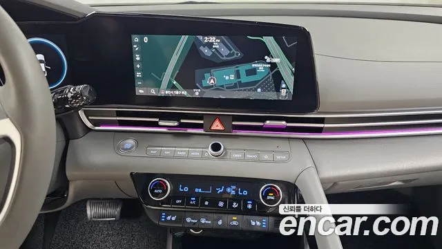Hyundai AVANTE Avante (CN7) — Фото автомобиля 12