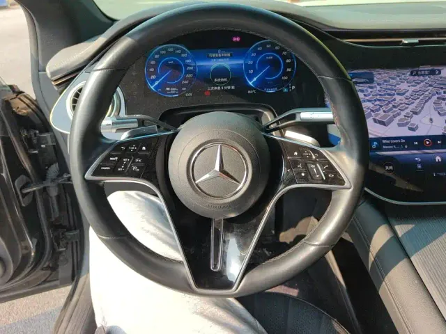Mercedes-Benz EQS — Фото автомобиля 15