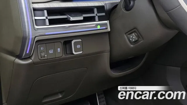 Hyundai Santa Fe MX5 — Фото автомобиля 30