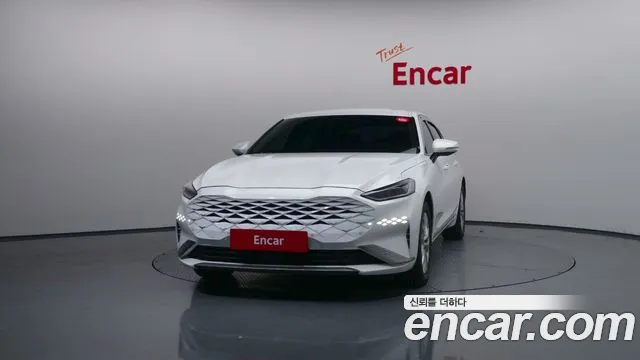 Kia K8 — Фото автомобиля 3