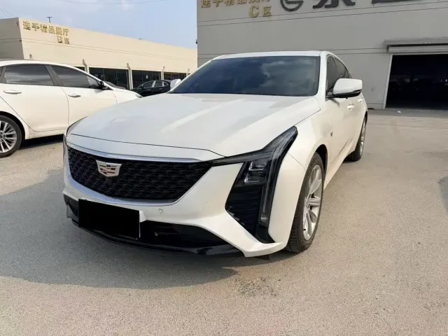 Фотография автомобиля — Cadillac CT5