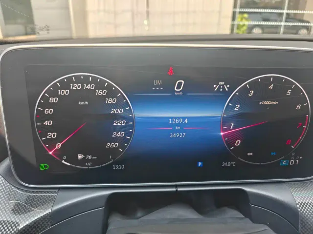 Mercedes-Benz C-Class — Фото автомобиля 18