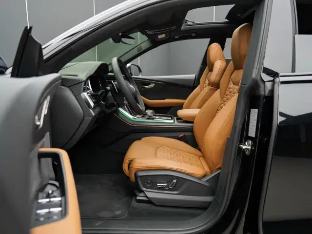 Audi RS Q8 — Фото автомобиля 7