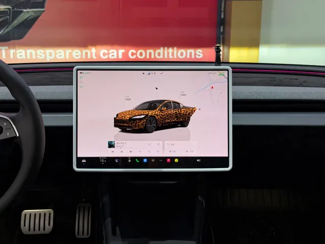 Tesla Model 3 — Фото автомобиля 8